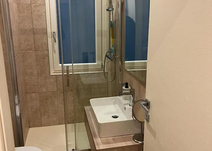 Quiet Vatican Hideaway, 1 Min To Train Station Apartamento